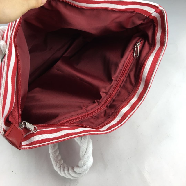 Connect Wine Purse Red & White - Wine Purse- Women - Connect Collection - Wine Tote - Hidden & Insulated Pocket!  Beach Bag With Pouring Spout!  Free Shipping To Canada & USA!